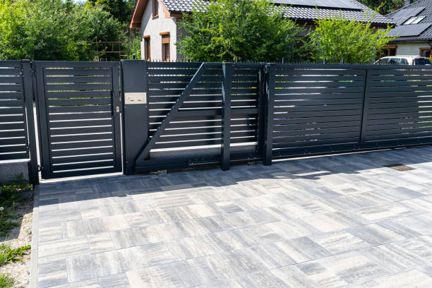 Best Driveway Pavers Near Me  in Tipton, MO