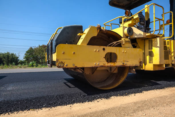 Best Affordable Driveway Pavers  in Tipton, MO